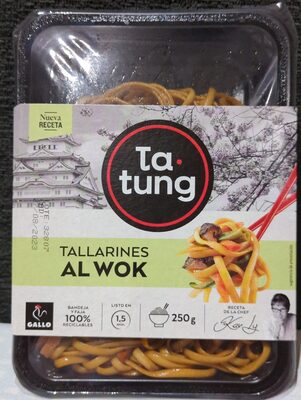 Tallarines al wok