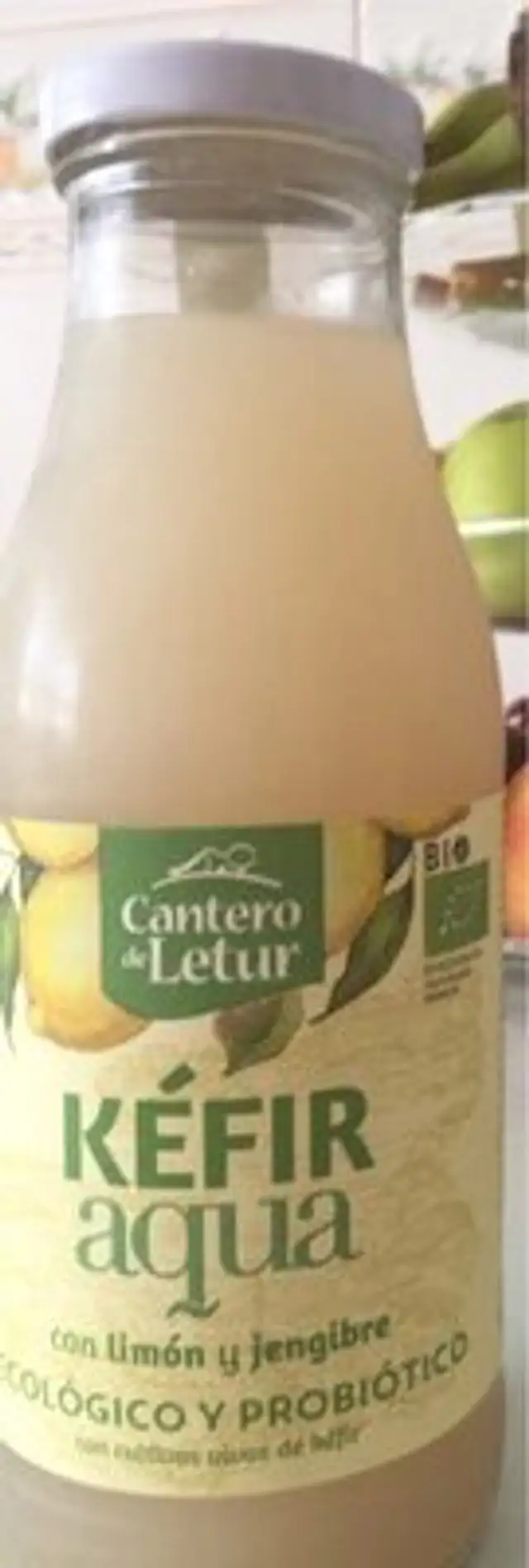 Kefir agua con jengibre y limon front packaging