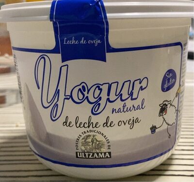 Yogur natural de leche de oveja