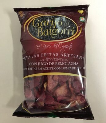 Patatas con jugo de remolacha