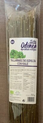 Tallarines de espelta con kale