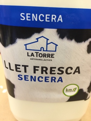 Llet fresca sencera