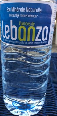 Eau minerale naturelle front packaging