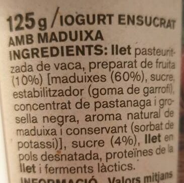 Iogurt cremoso amb maduixa ingredients label
