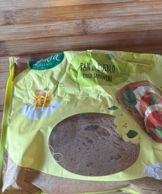 Pan de trigo sarraceno front packaging
