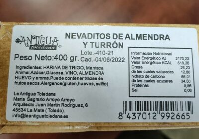 Nevaditos de almendra y turrón nutrition facts table