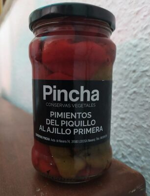 Pimientos del piquillo al ajillo primera front packaging