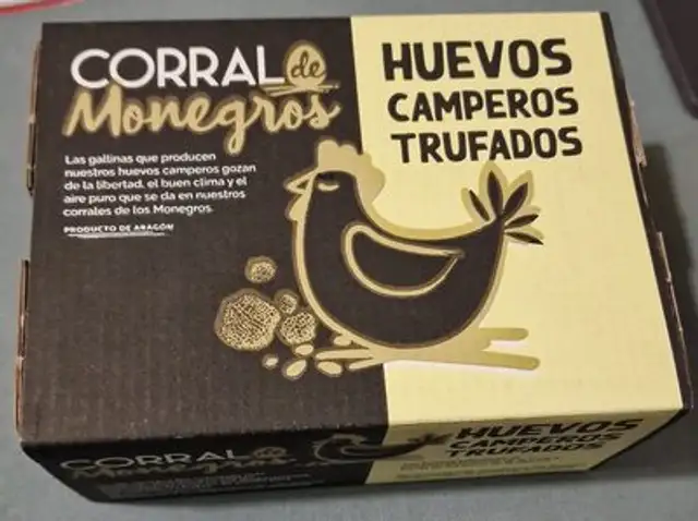 Huevos camperos trufados