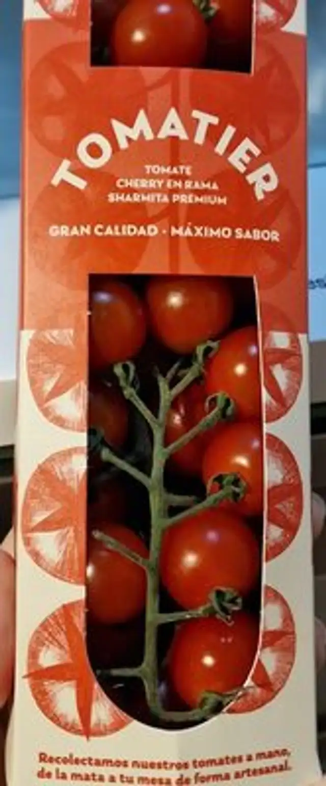 Tomates en rama