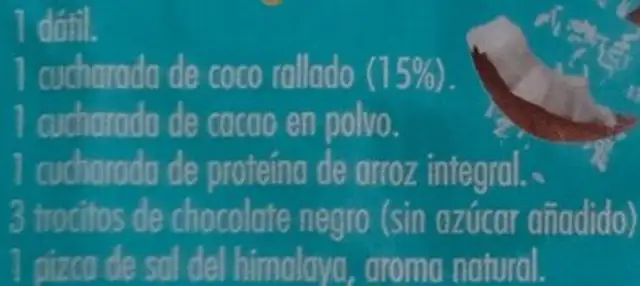 Snack de fruta con coco y chocolate ingredients label