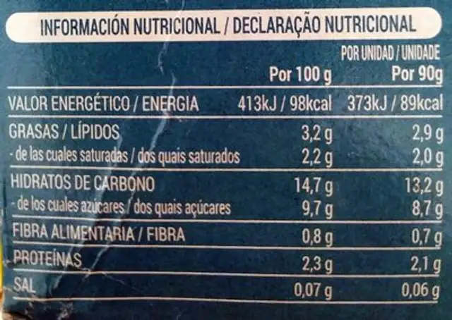 Go-Lácteo con yogur de fresa y plátano nutrition facts table
