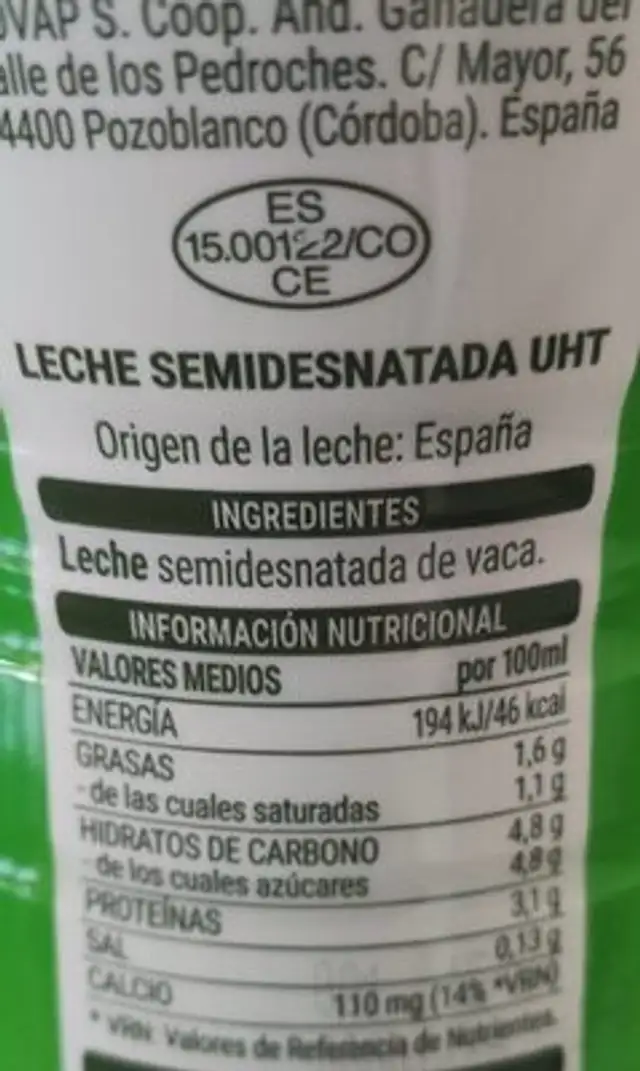 Leche semi desnatada nutrition facts table