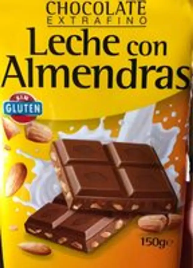Chocolate con leche con almendras