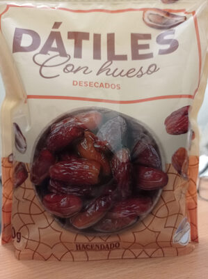 Dátiles con hueso desecados