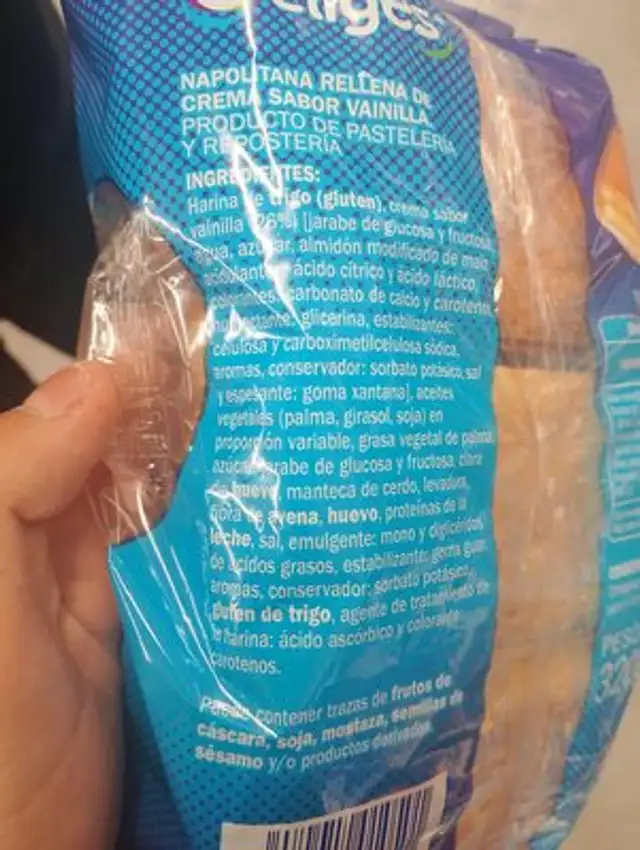 Napolitana rellena de crema ingredients label