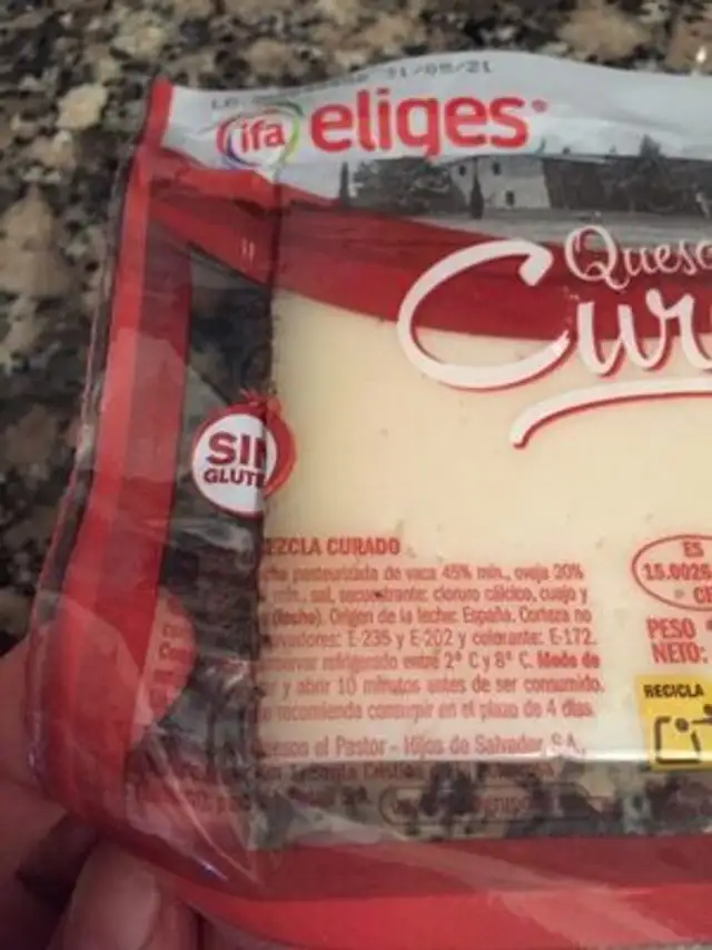 Queso curado ingredients label