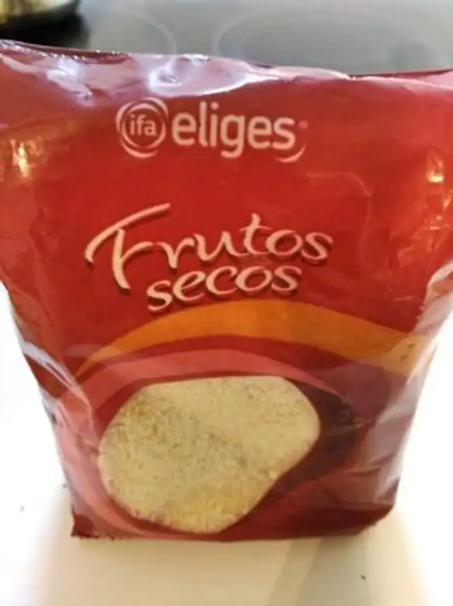 Almendra sin piel cruda molida front packaging