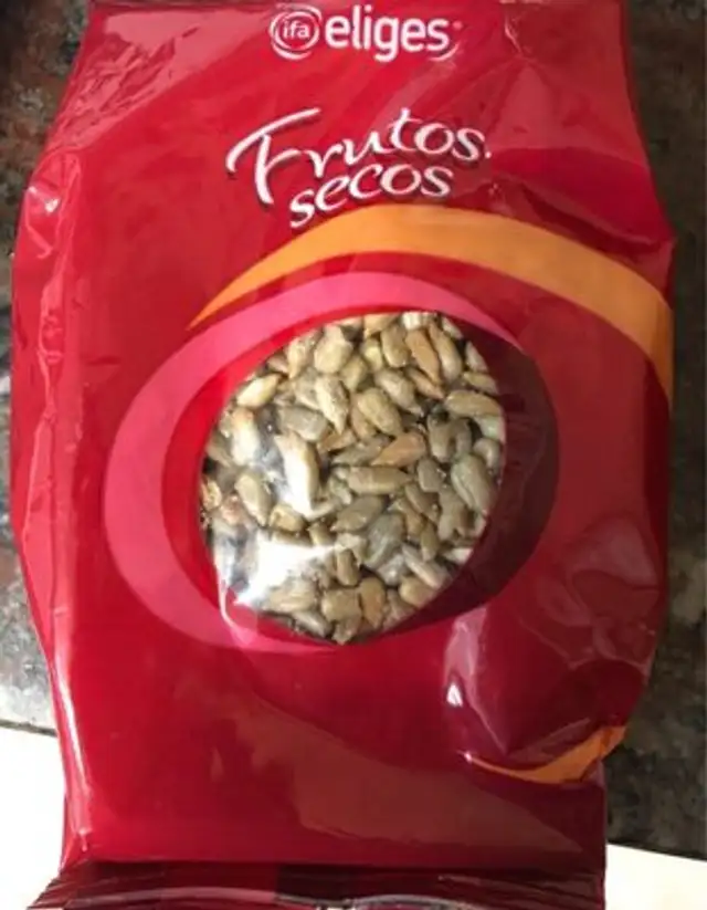 Semillas de girasol peladas fritas y saladas front packaging