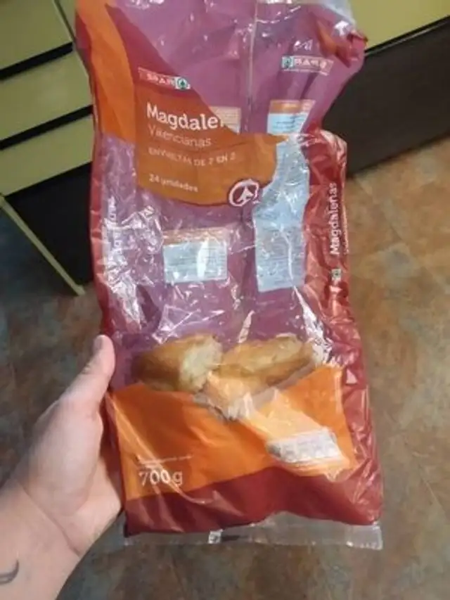 Magdalenas Valecianas front packaging