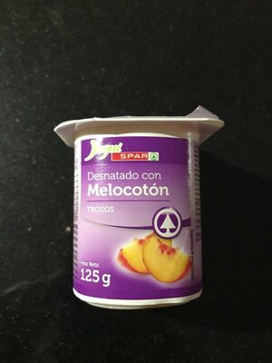 Yogur front packaging