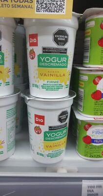 Yogur descremado vainilla front packaging