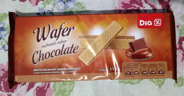 Wafer chocolate front packaging