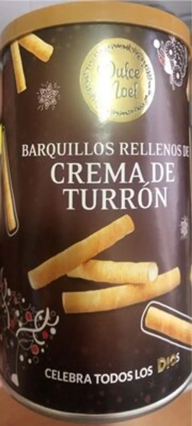 Barquillos rellenos de crema de turrón