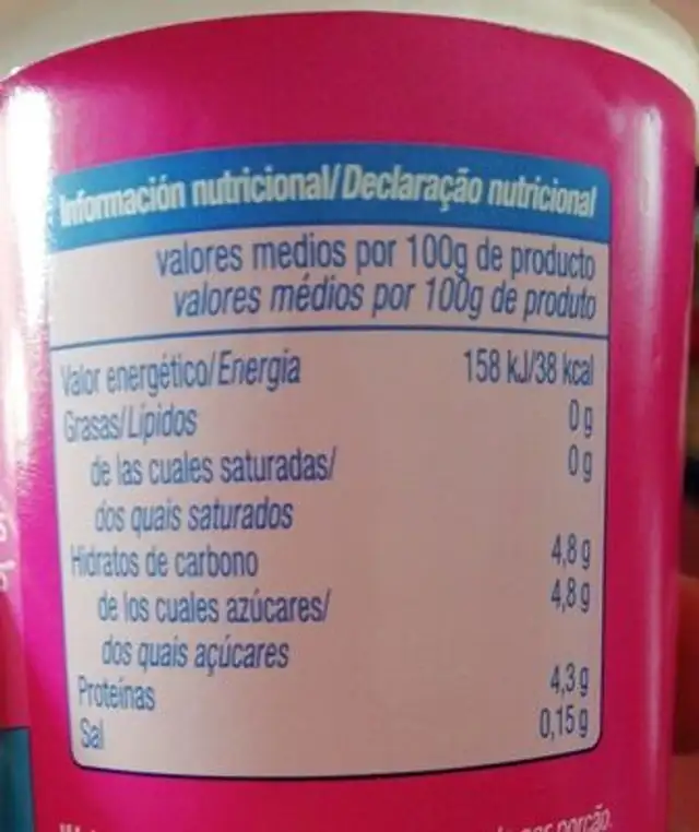 Yogur Natural 0% M.G. 0% azúcares añadidos nutrition facts table