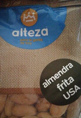 Almendra sin piel frita y salada