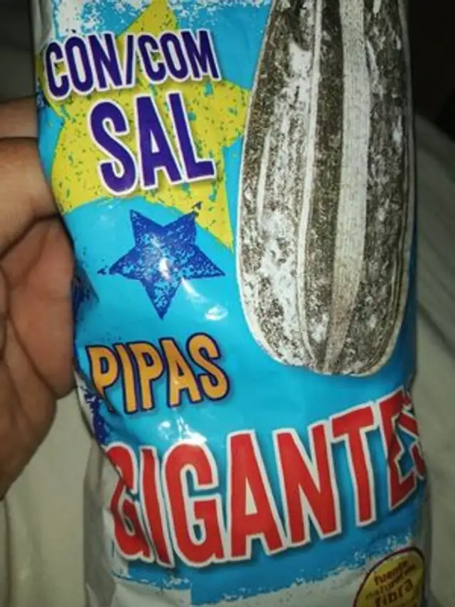 Pipas Gigantes con sal front packaging