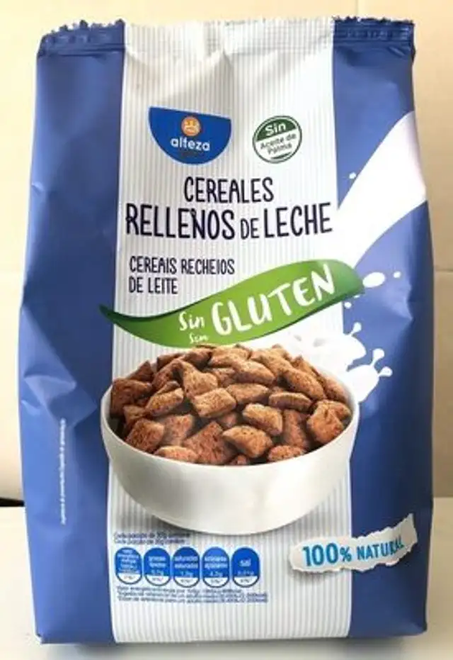 Cereales rellenos de leche front packaging