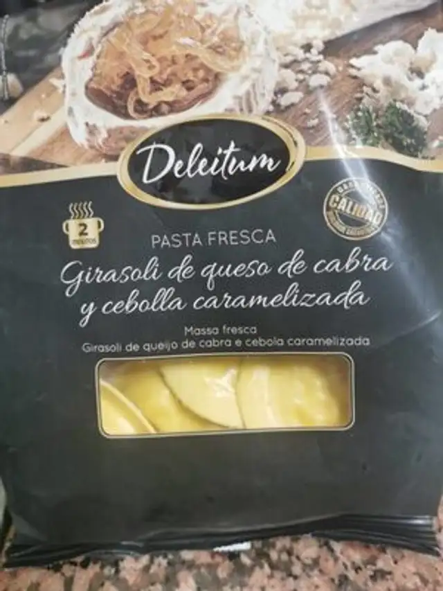 Pasta fresca rellena