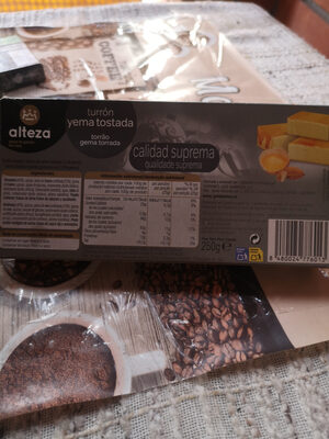 Turrón yema tostada