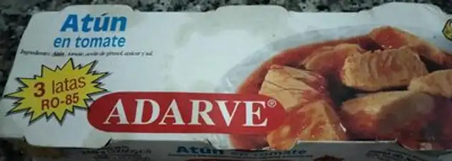 Atún en tomate