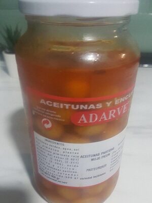 Aceitunas partidas mojo picón