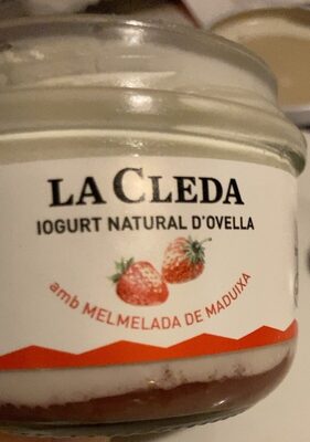 Iogurt natural d’ovella front packaging