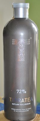 Outlaw Tea Liqueur front packaging