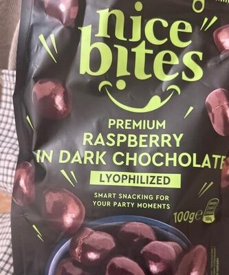Raspberries in dark chocolate front packaging