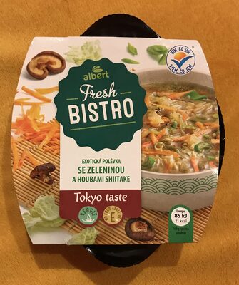 Exotická polévka se zeleninou a houbami shitake