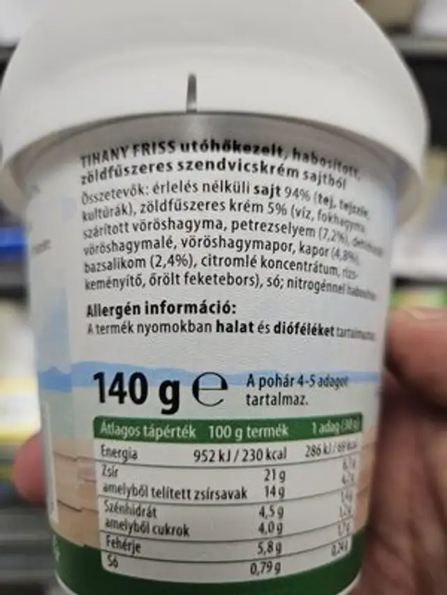 Friss Fűszeres Habosított Szendvicskrém ingredients label