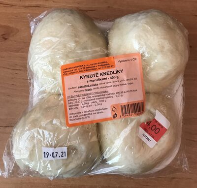 Kynuté knedlíky s meruňkami