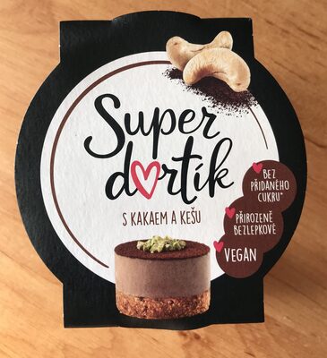 Nepečený super dortík s kakaem a kešu oříšky