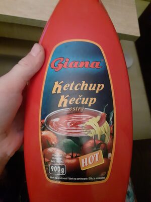 ostrý kečup front packaging