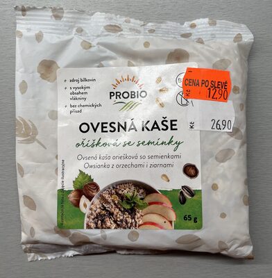 Ořechová ovesná kaše se semínky front packaging