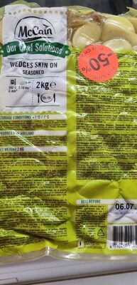 Wedges skin on seasoned