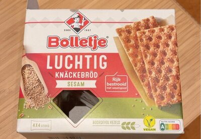 Crackers front packaging