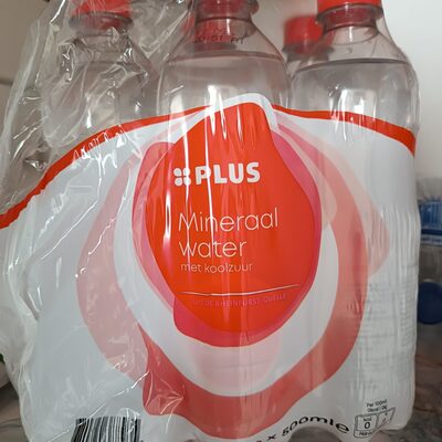 mineraalwater met koolzuur