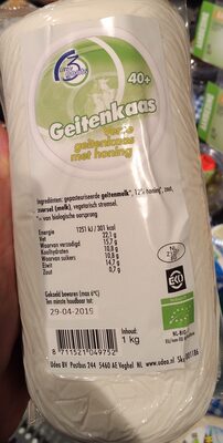 Verse geitenkaas met honing