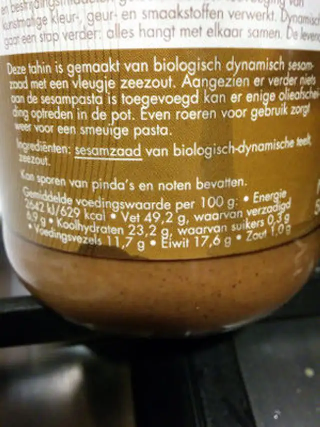 biologisch dynamische tahin met zout nutrition facts table