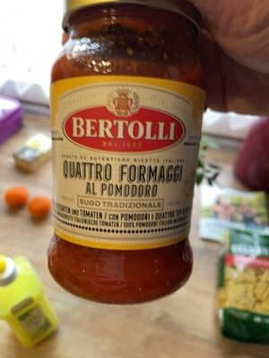 Quattro Formaggi al Pomodoro Tomate